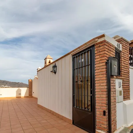 Dom wakacyjny Rentitspain Casa Lambda, Vistas Al Mar, Piscina Y Confort Almuñécar